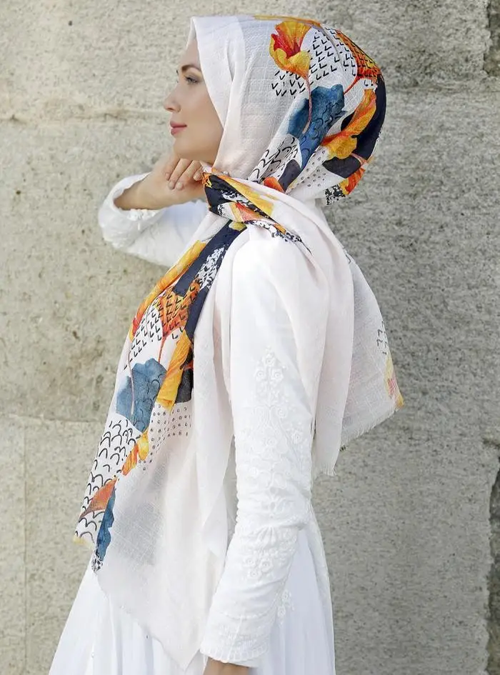 

WOMEN HIJAB SHAWL ACCESSORY SCARF COTTON MEVSİMLİK GIFT FLOWERING CREAM