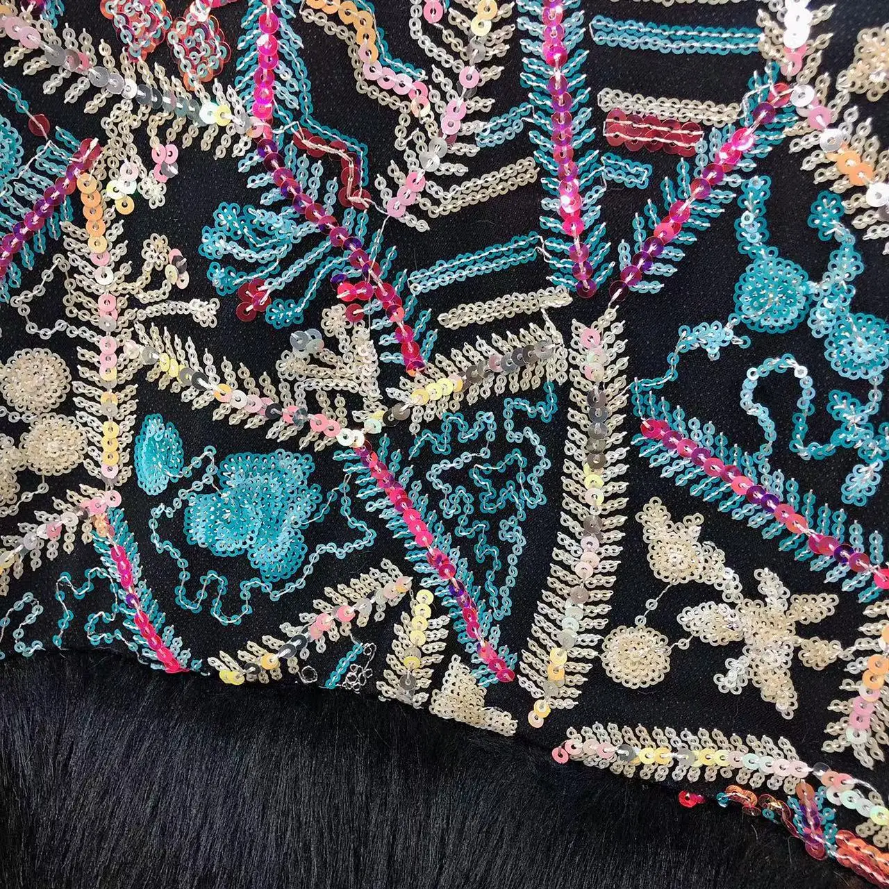 2023 New Winter Clothes Fashion Luxury Warm Imitation Toka Long Jacket Women's High-End Sequined Decorative Temperament Fur Coat