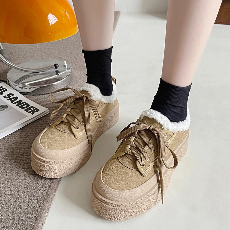 Autumn 2023 New Versatile Round Toe Thick Sole South Korean Lace Up Board Shoes Women's Frosted Leather Elevated Casual Sneakers
