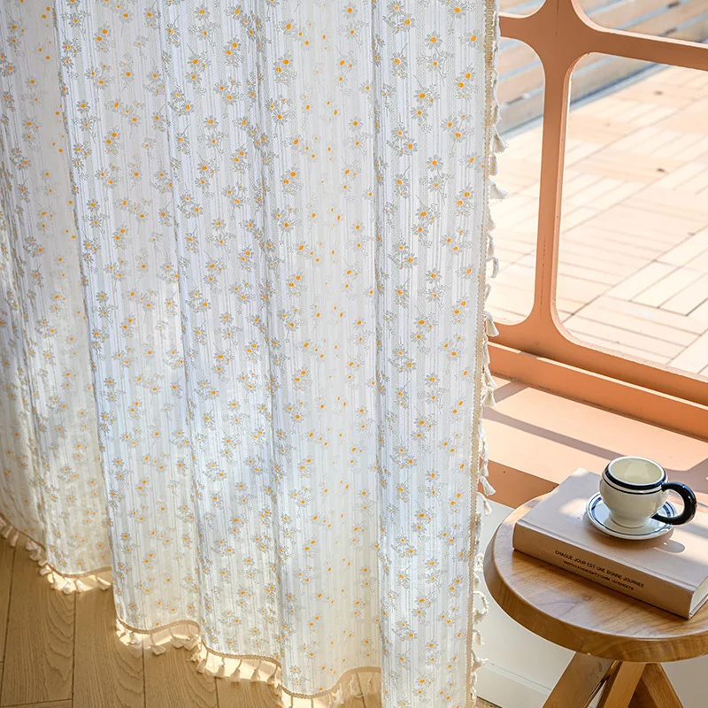 Полузатемняющие шторы в цветочек для гостиной хлопковые богемные оконные