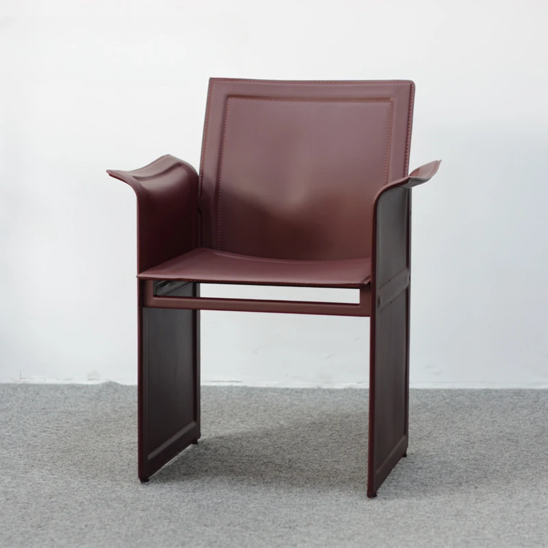 

Customized Italian Light Luxury Modern Minimalist Household Saddle Leather Dining Chair Designer Model Room Sales Office