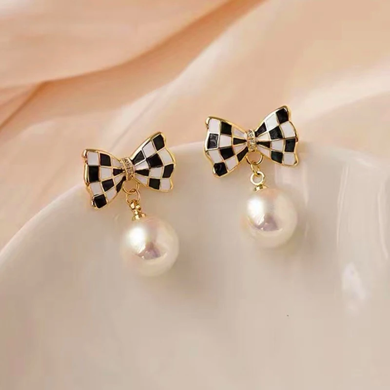 

Bow Pearl Earrings For Women Fashion Korea Trendy Jewelry 2022 Hot Cartoon Sweet Simple Romantic Bows Wedding Accessories Gift