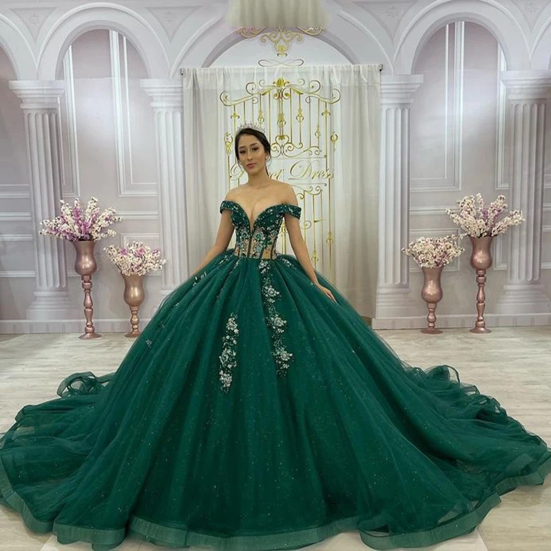 

Изумрудно-зеленое платье для Quinceanera с открытыми плечами, милое бальное платье с бисером и кружевами 16, платье для выпускного вечера, платья 15 лет