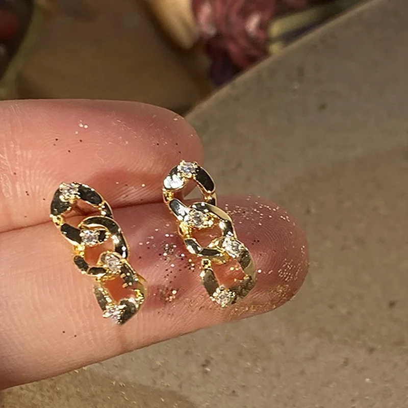 

Изящные золотые бриллианты для женщин 2023 модные инкрустированные циркониевые серьги праздничные Роскошные бренды праздничные подарки очаровательные Y2k