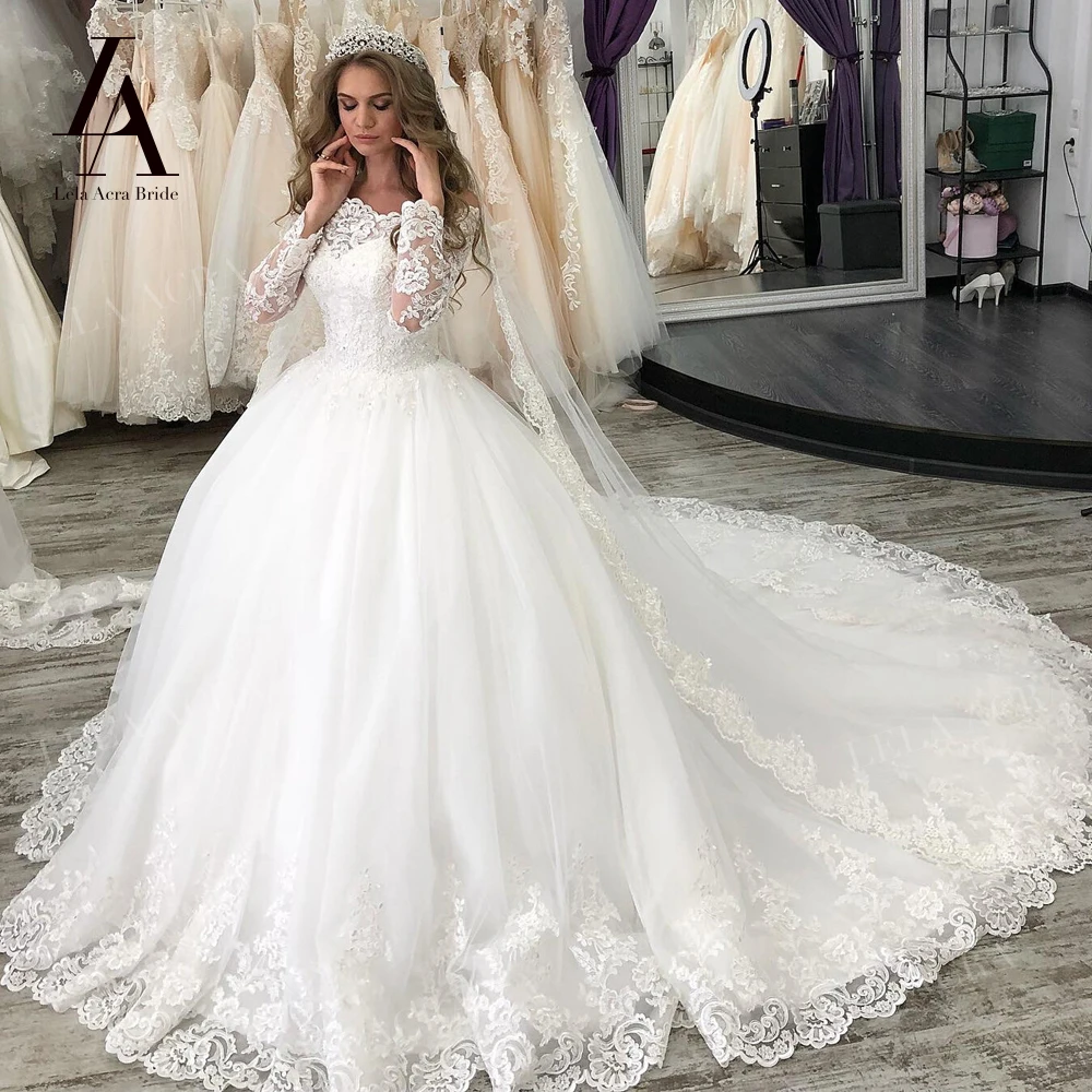 

LelaAcra Long Sleeve Wedding Dress 2022 Boat Neck Chic Beaded Court Train Princess Bride Gowns LI130 Plus Size Vestido de Noiva