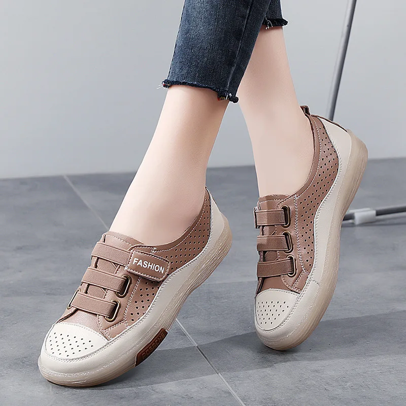 New Spring Autumn Light Women's Flat Shoes 2023 New Comfort Plus Size White Women's Vulcanize Shoes Hollow Casual Women Loafers