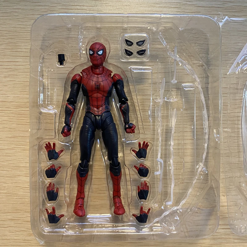 Фигурка Человека-паука из мультфильма Marvel |