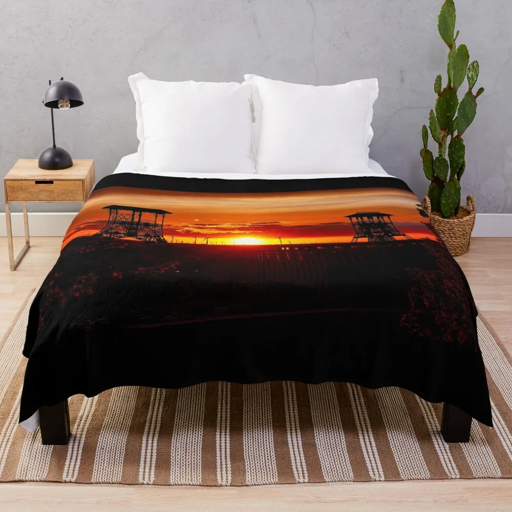 Закат over be-MINE Beringen Бельгия одеяло спальный мешок модные диваны для дивана одеяла
