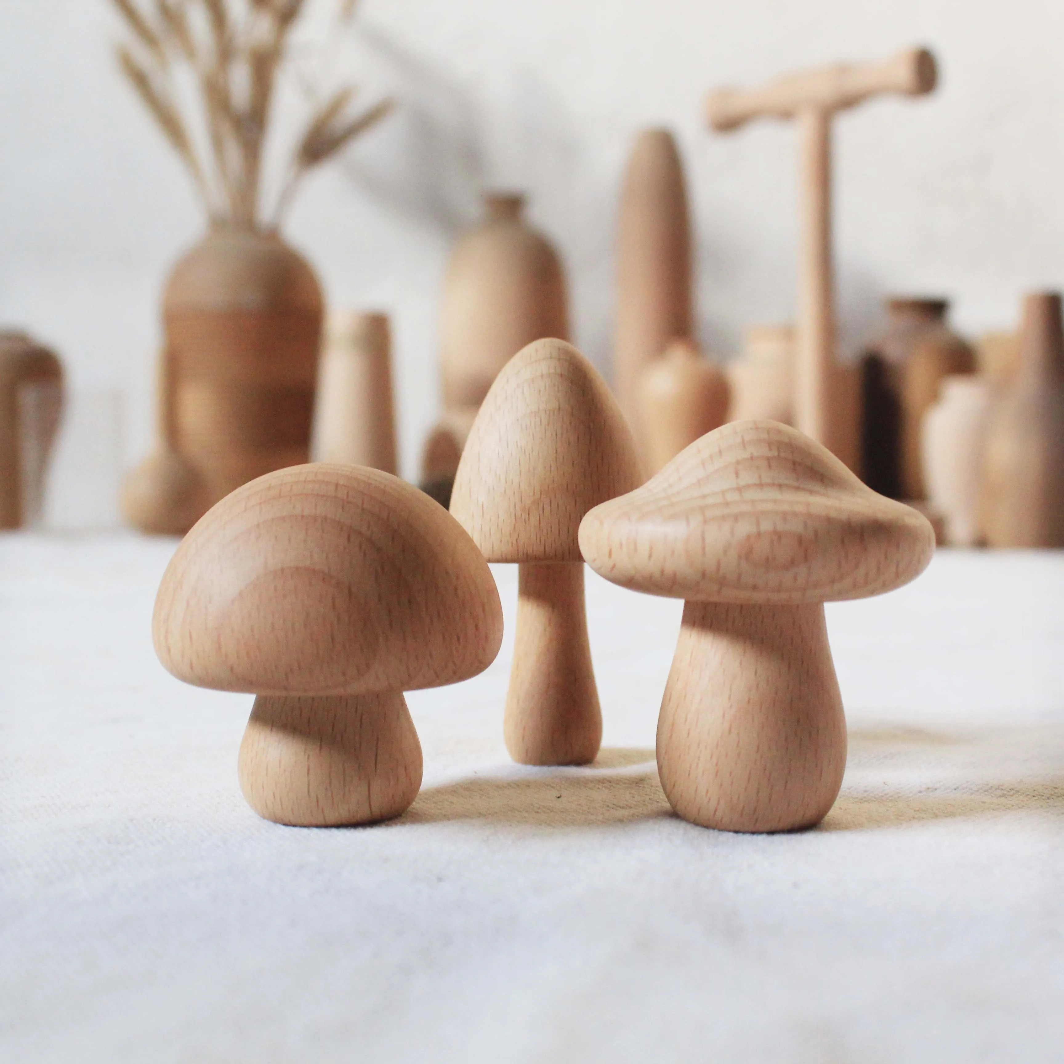 

Hooks, happy mushrooms, modern simple porch, bedroom decoration, wall hanging clothes hooks, solid wood ornaments