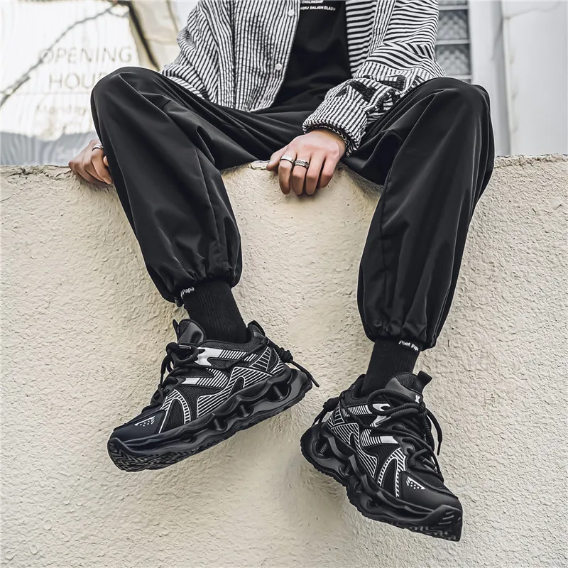 Студенческая повседневная спортивная обувь на мягкой подошве дышащая