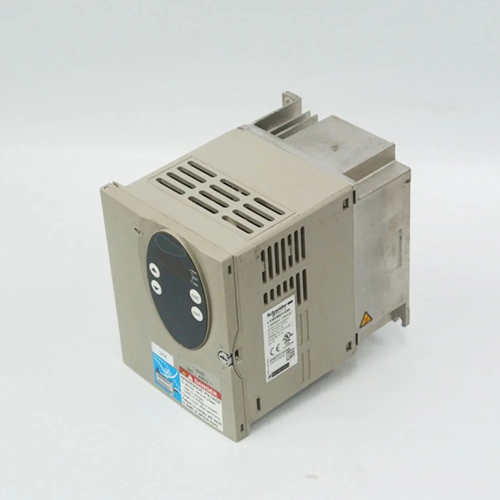 

Фонарь сервопривода LXM05BD14N4