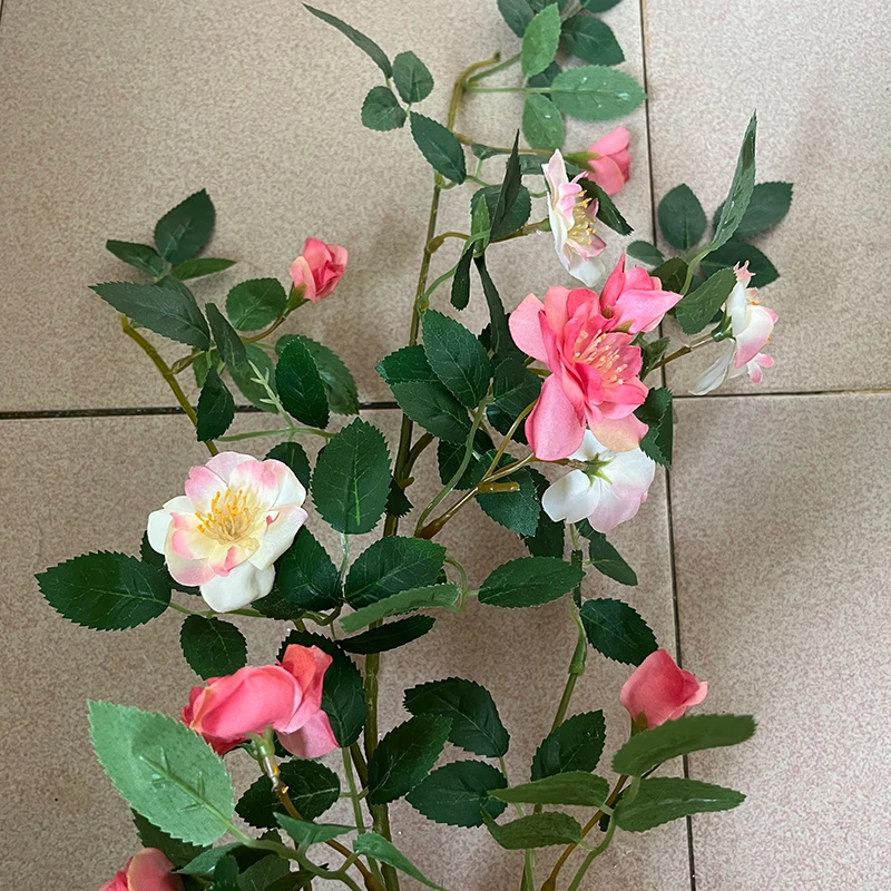 Искусственная Дикая роза, 70,86 дюйма, висячая на стену лоза, полосатый Шелковый цветок, украшение для свадьбы, вечеринки, кондиционера, дома