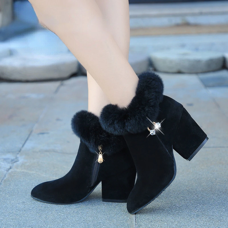 

2022 модные ботинки, женские зимние теплые остроносые ботильоны, сексуальные Украшенные стразами, женские ботинки на молнии, удобная женская ...