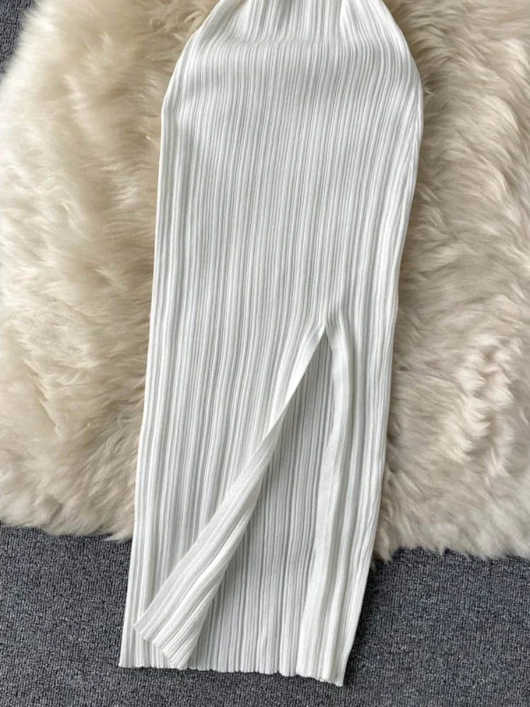 Платье женское летнее трикотажное с отложным воротником и разрезом