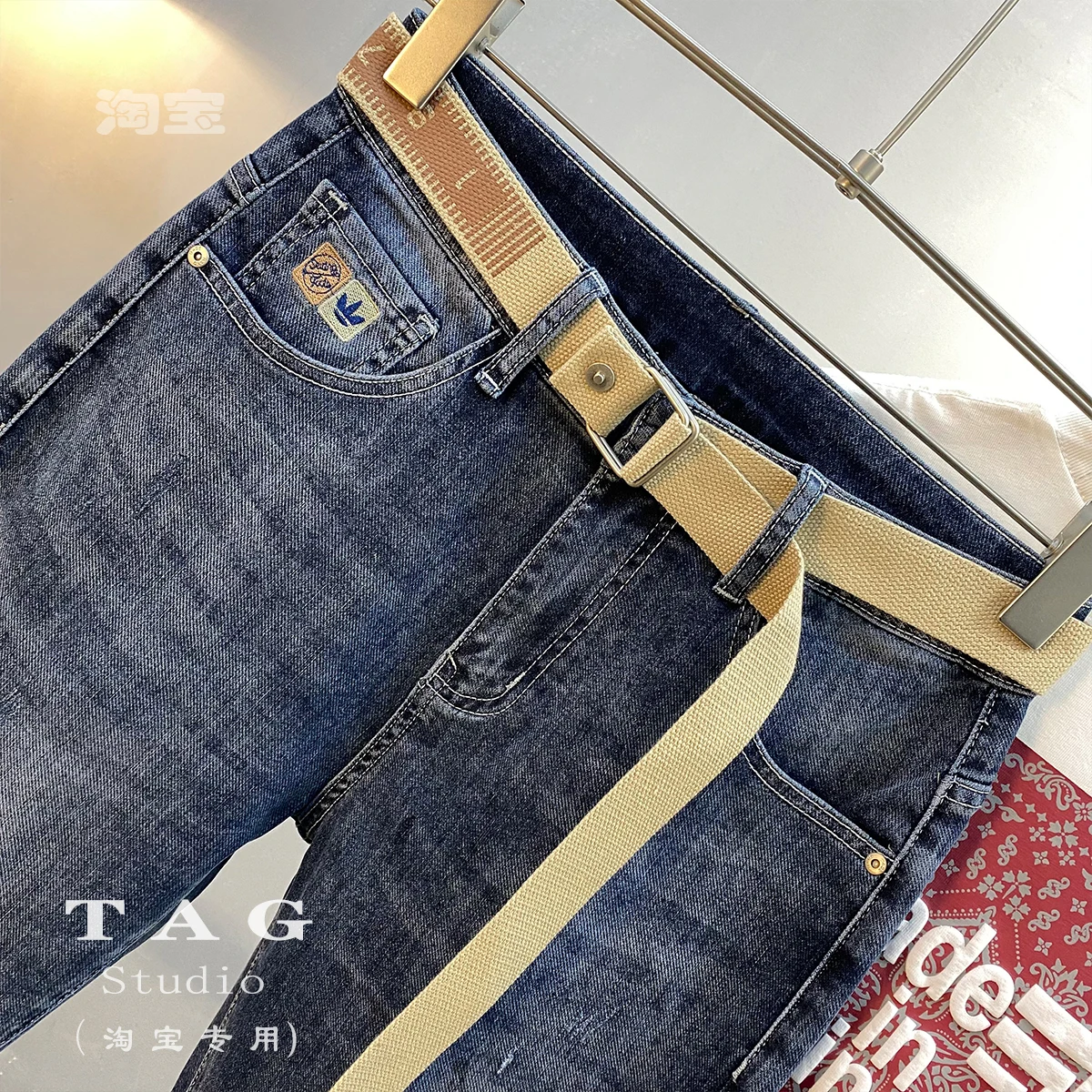 Seasonal Men's Jeans Trousers Embroidered Letter Slim Fitting Cotton Elastic Plaid Luxurious High Street Denim Pants Red Ear 024