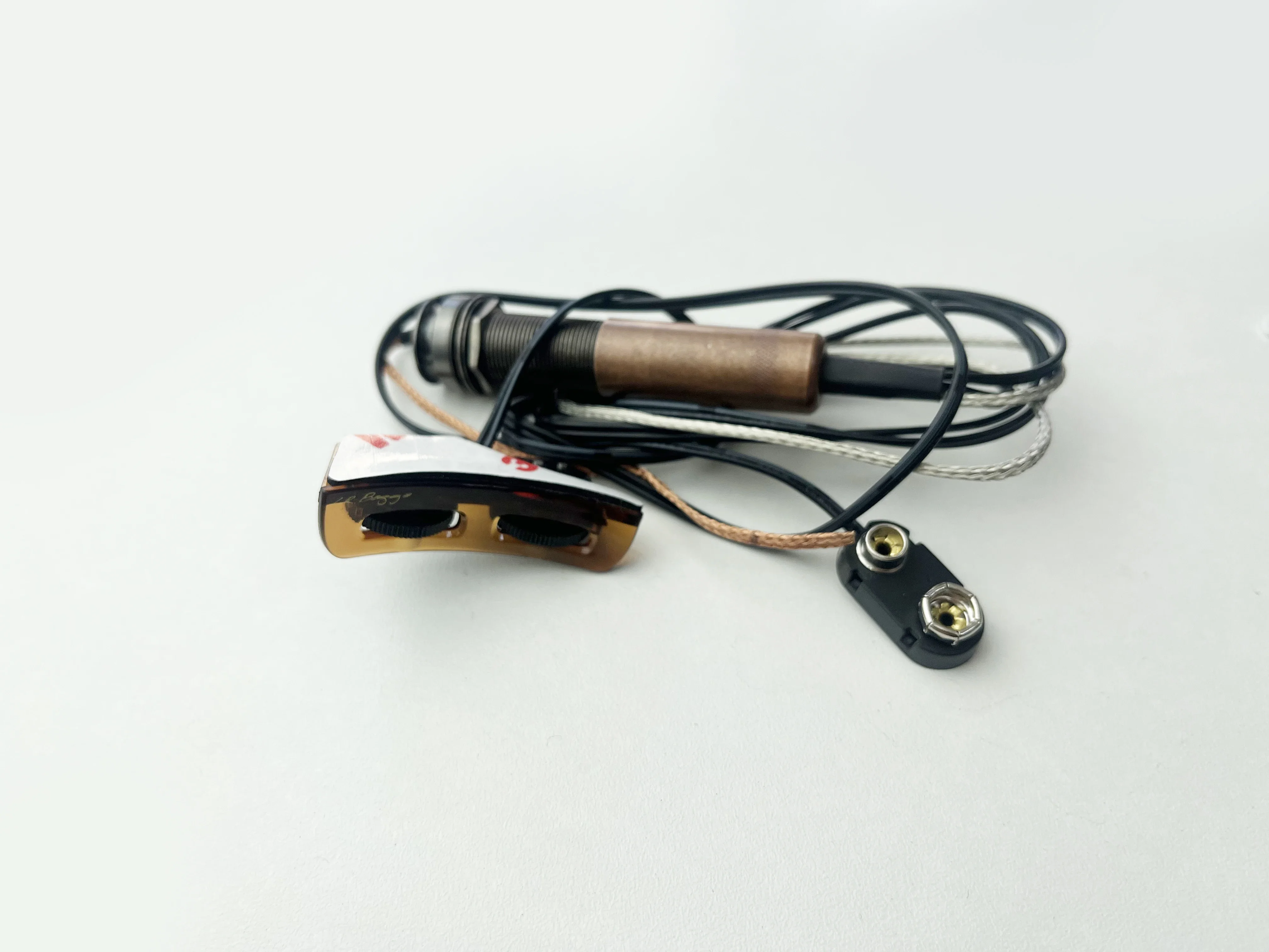 LR Baggs Element Active System EBS-VTC Объемный звукосниматель под седлом