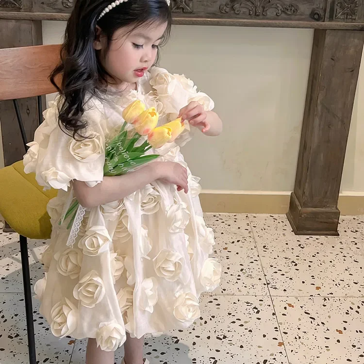 Детское летнее платье без рукавов с круглым вырезом