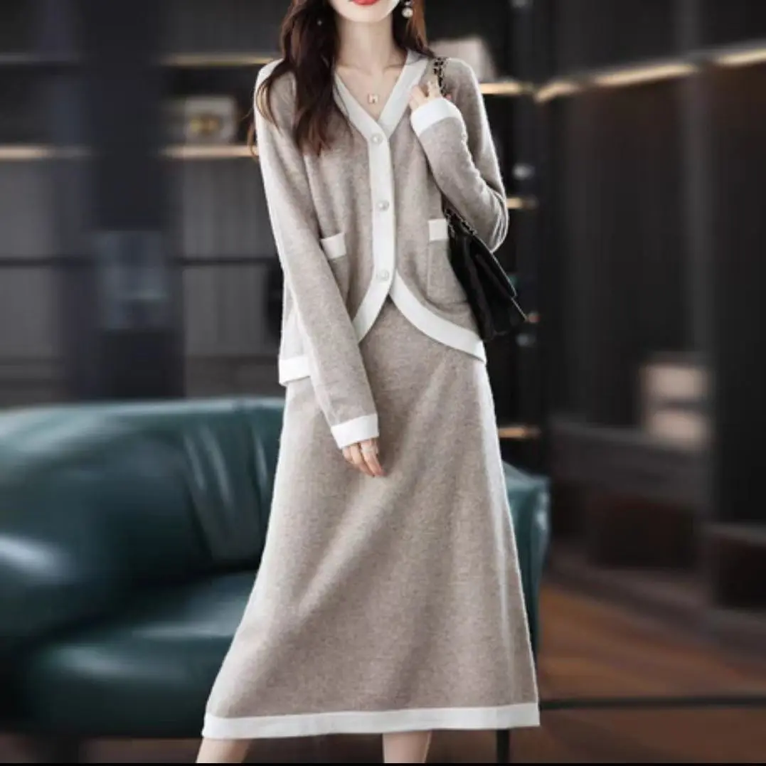 

2023 New Autumn Winter Office Lady Fashion Casual Loose Female Women Girls Stretch Waist Shirt Skirt Sets Suits Clothing V780