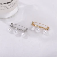 pearl metal pin bow knot decorative brooches for clothes backpack elegance pin dress waistband enamel pin waist tighting clap