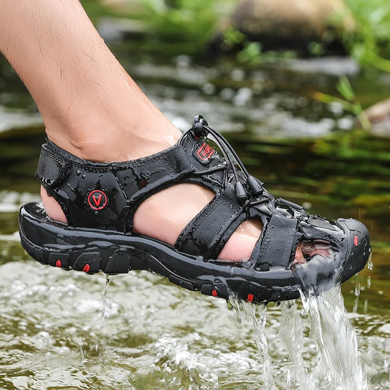 New Summer Sandals Men's Fashion Thick Sole Closed Toe Shoes Hiking Wading Fishing Beach Shoes Breathable Mesh Surface Non-Slip