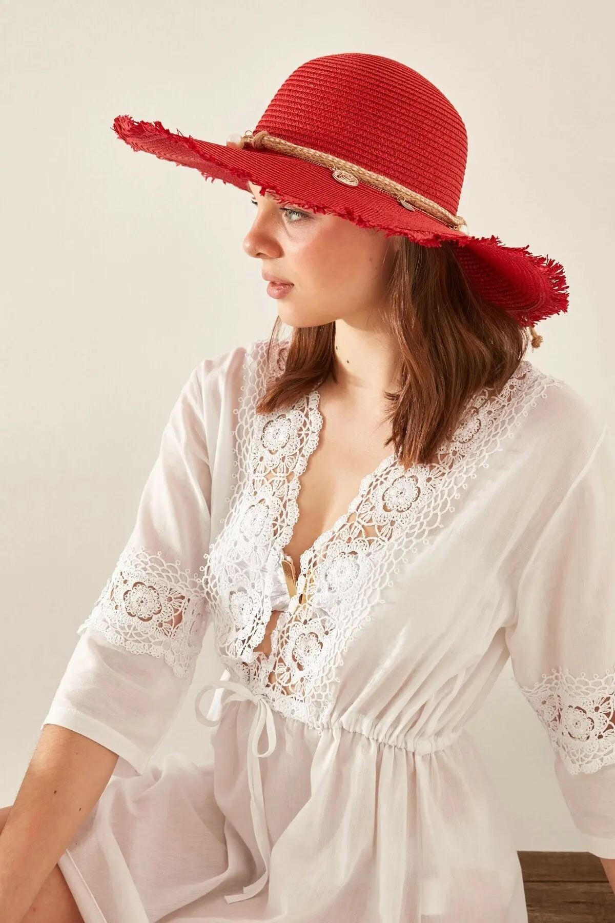 

Women's Red Oversized Hat Straw Beach Caps Summer Fashion Marine Wear Casual Sunscreen Foldable Holiday Hats