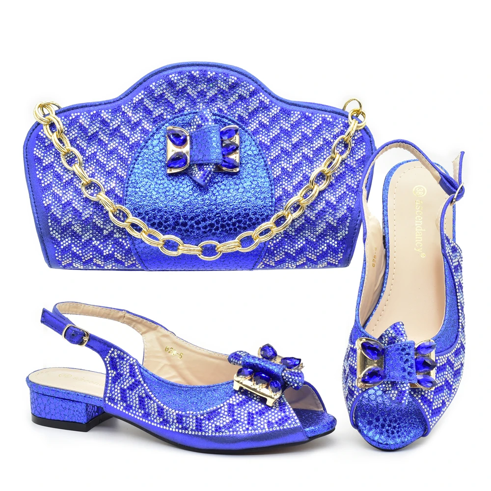 

2023 элегантная Синяя Женская Сумка-конверт через плечо и заостренная обувь на шпильке, нигерийская Свадебная обувь и сумка для банкета