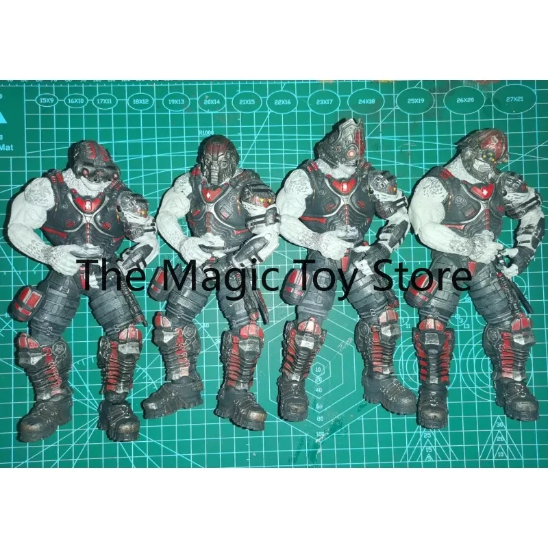 Оригинальная коллекционная фигурка NECA Gears of War 7-дюймовая: Маркус Дом, Бад Коул (art.: 3920dbd4f729d) - 3920dbd4f729d