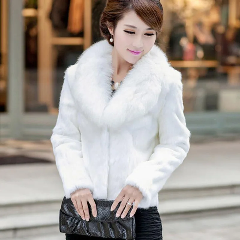 Winter woman coat 2022 very warm short fur jacket female luxury v-neck faux fox collar coats women plush tops