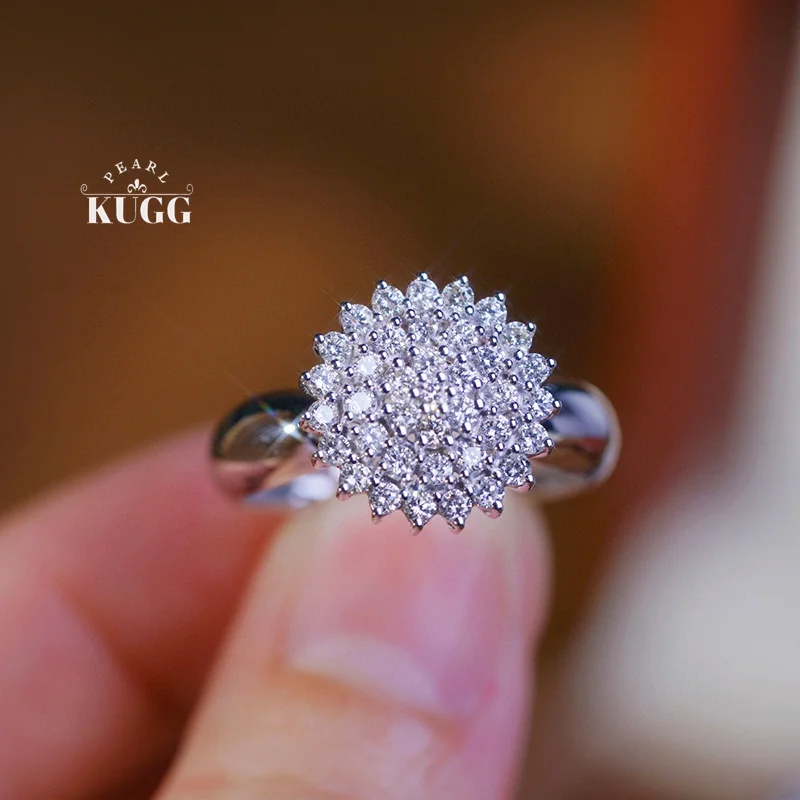 Женское кольцо из белого золота 100% пробы с натуральным бриллиантом