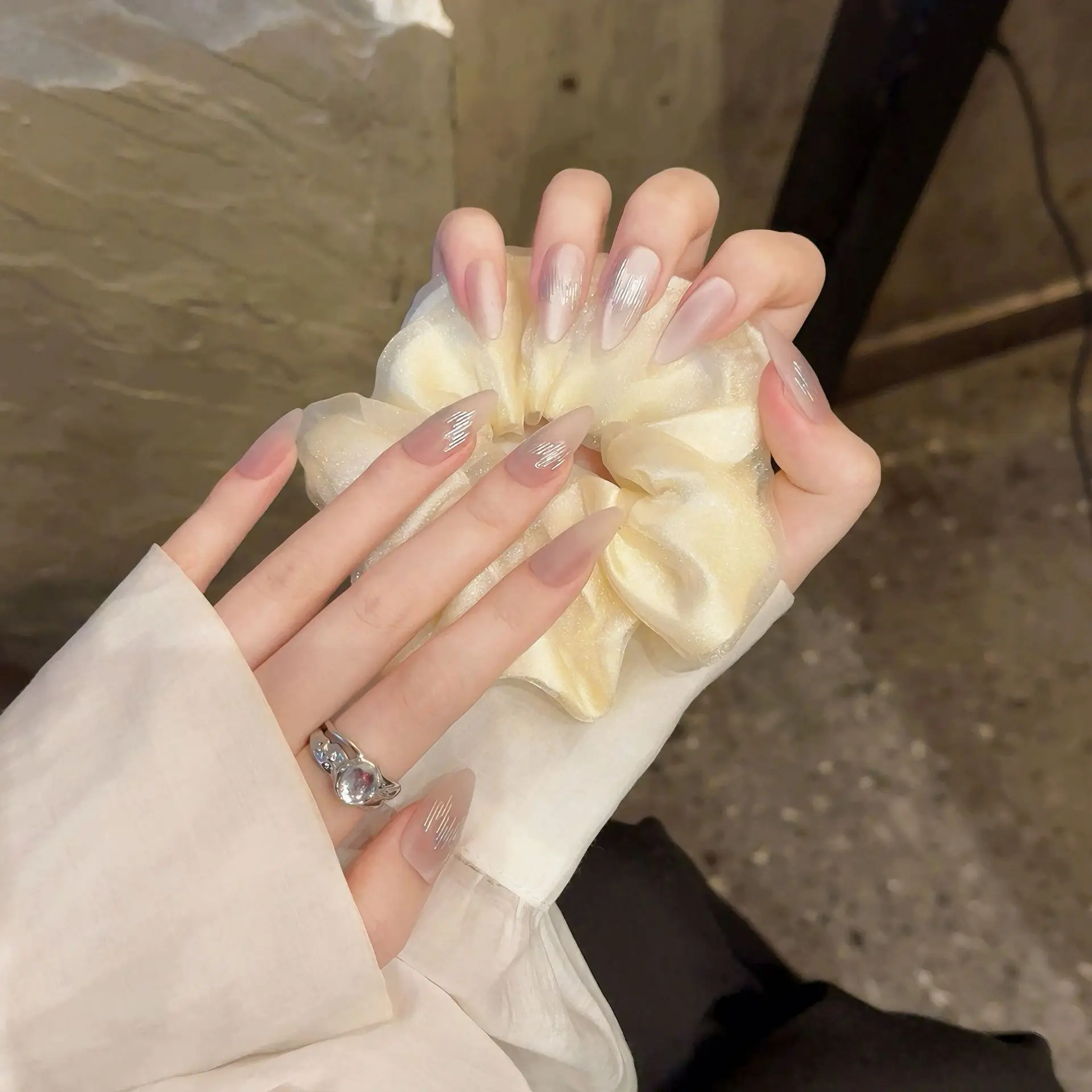 Накладные ногти ручной работы блестящие простые элегантные акриловые накладные