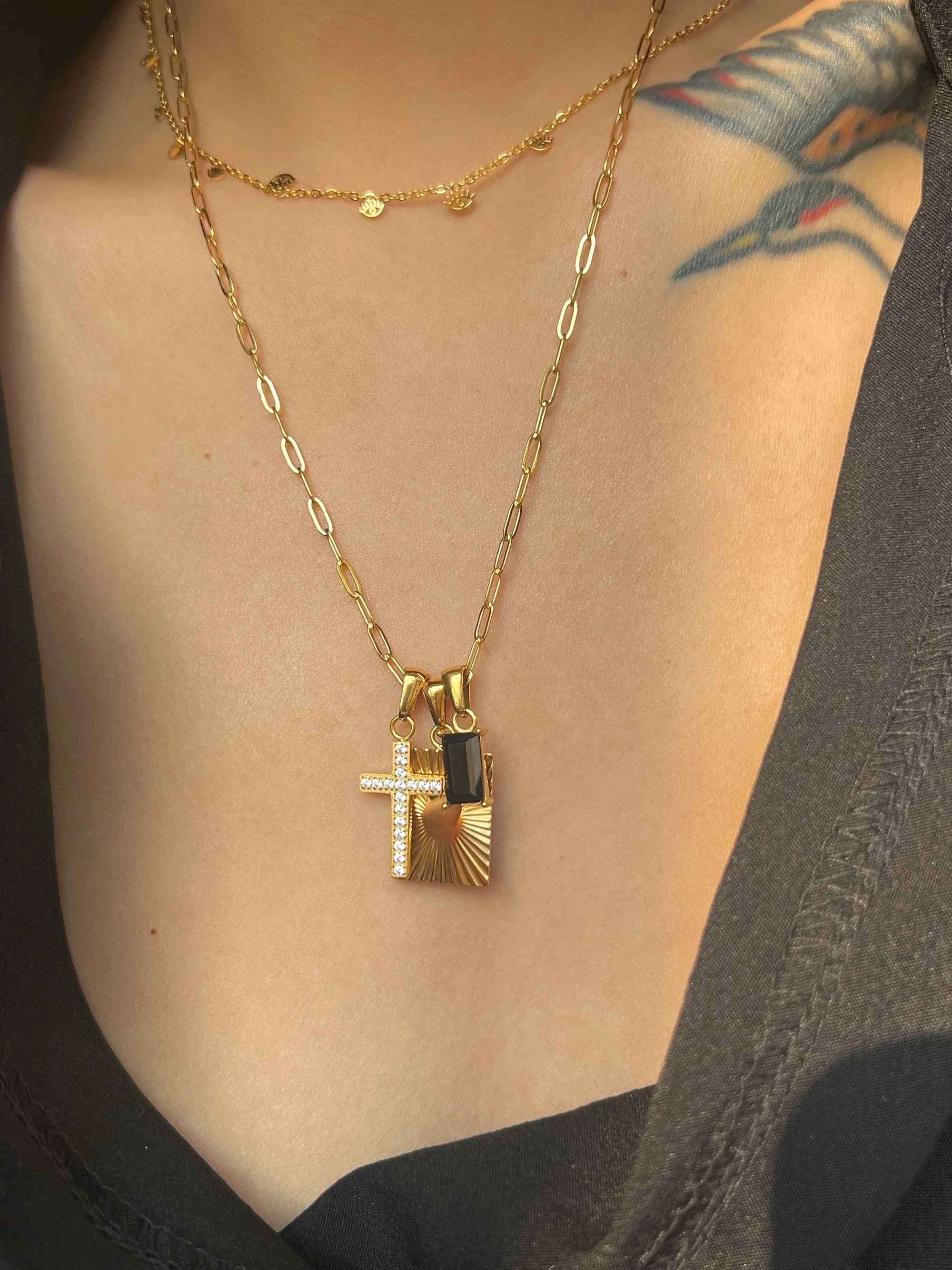 Dasein ACC Ins 18k позолоченные титановые три различных подвески съемный Дьявол Стиль 5a