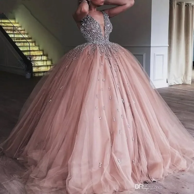 

Iridescent Deep V Neck Elegant Champagne Tulle Ball Gown Quinceanera Dress Heavy Beaded Crystal Sweet 16 Dresses Evening Prom