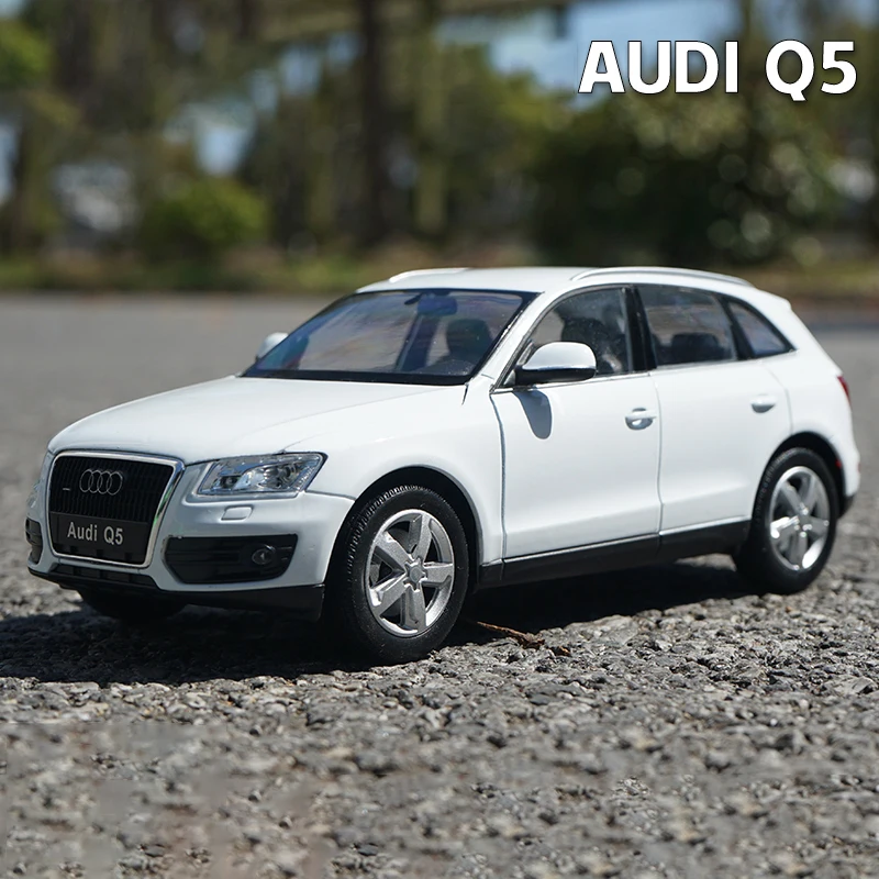 

1:24 AUDI Q5 SUV модель автомобиля из сплава, литой и игрушечный автомобиль, коллекционная игрушечная машинка