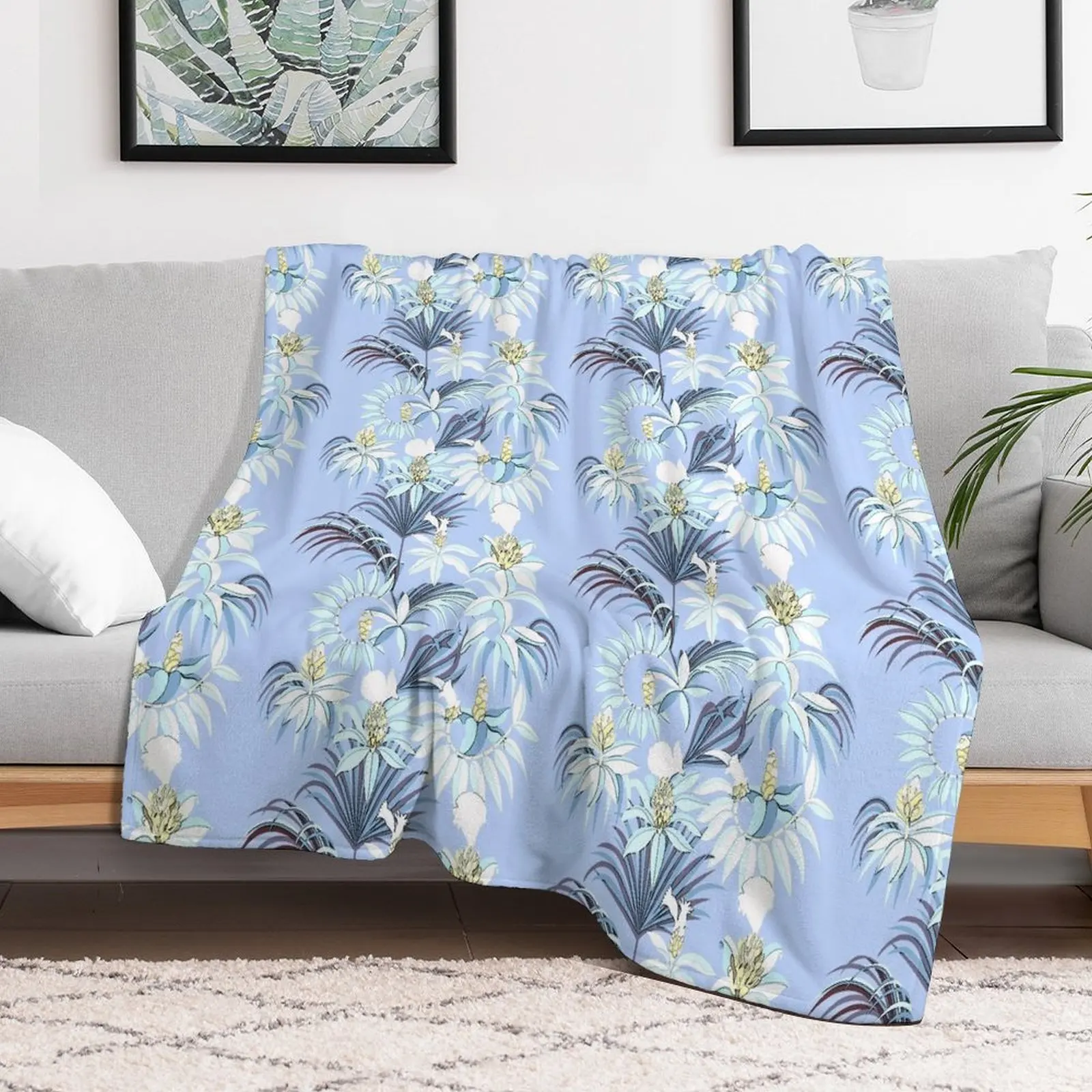 Мягкое декоративное одеяло Jardin Exotique (голубое небо) в клетку модные диваны