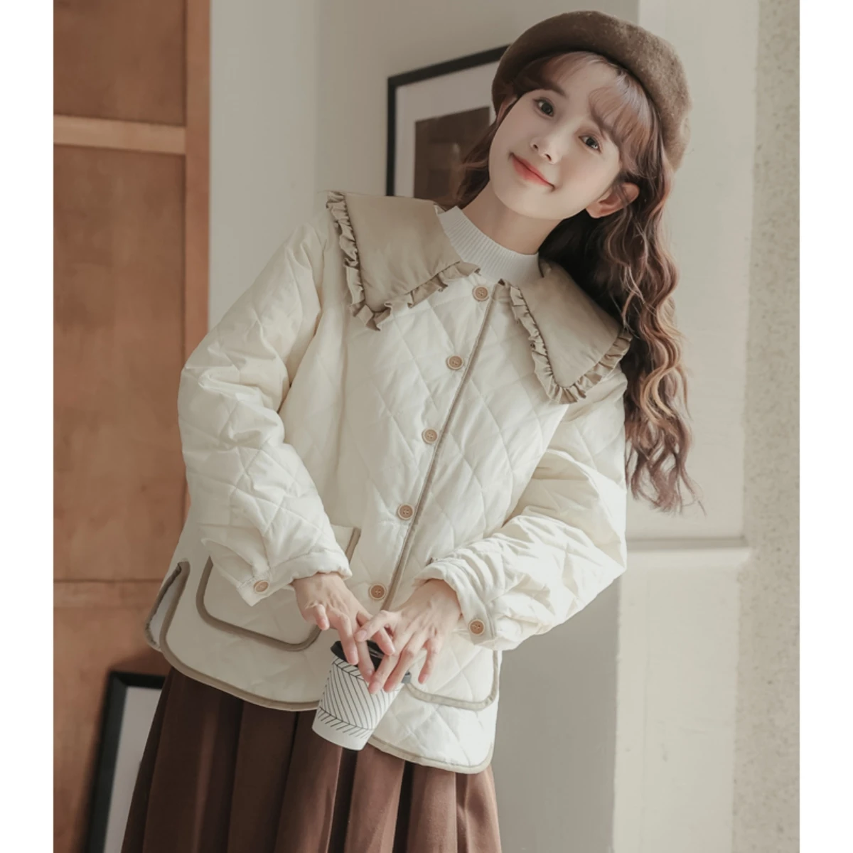 Winter 2022 New Sweet Baby Collar Cotton Padded Clothes Thickened Warm Cotton Padded Clothes Short Little Coat College Style
