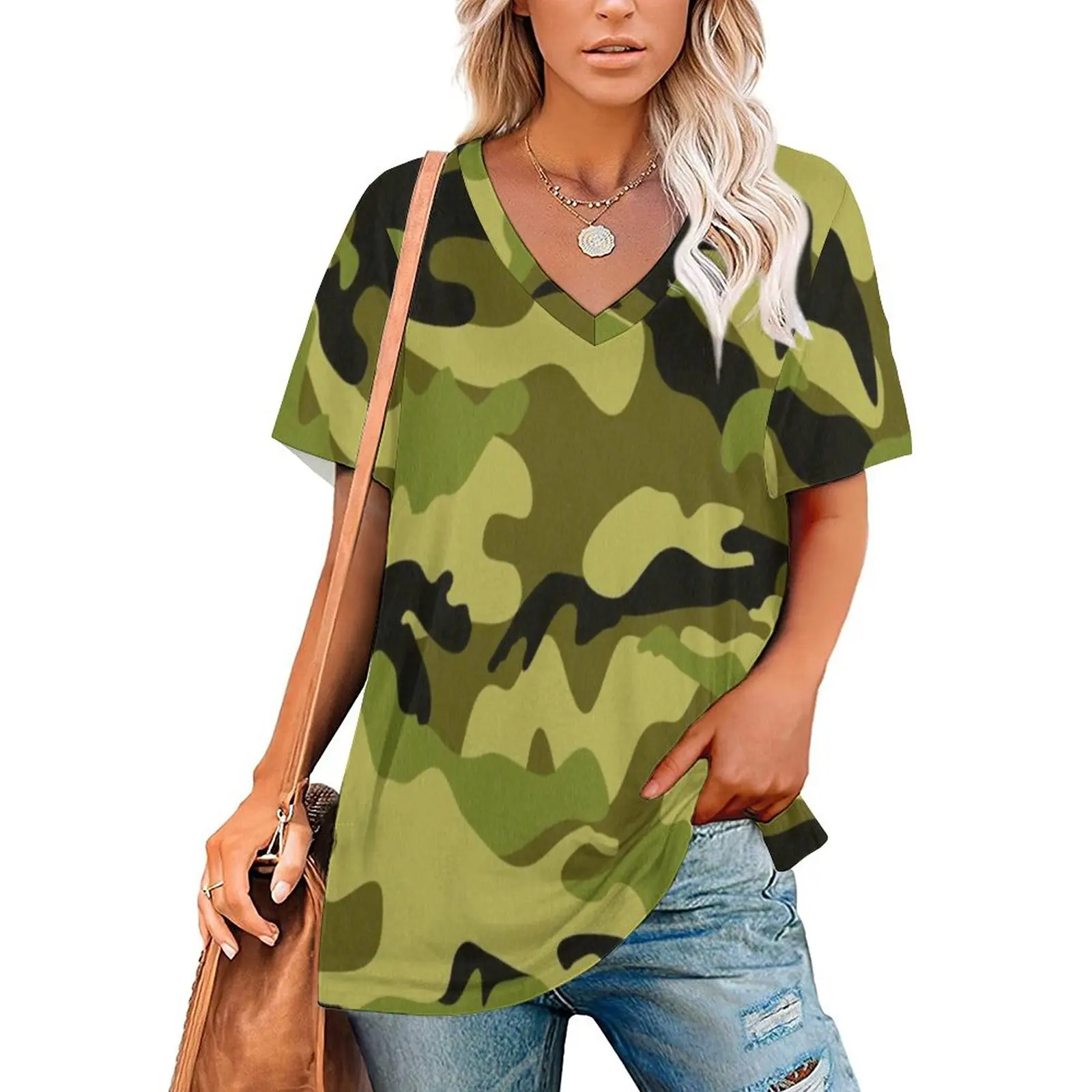

Camouflage T-Shirt Green and Black Print Cool Oversized T-Shirts Short Sleeve V Neck Korean Fashion Tees Women Stylish Clothing