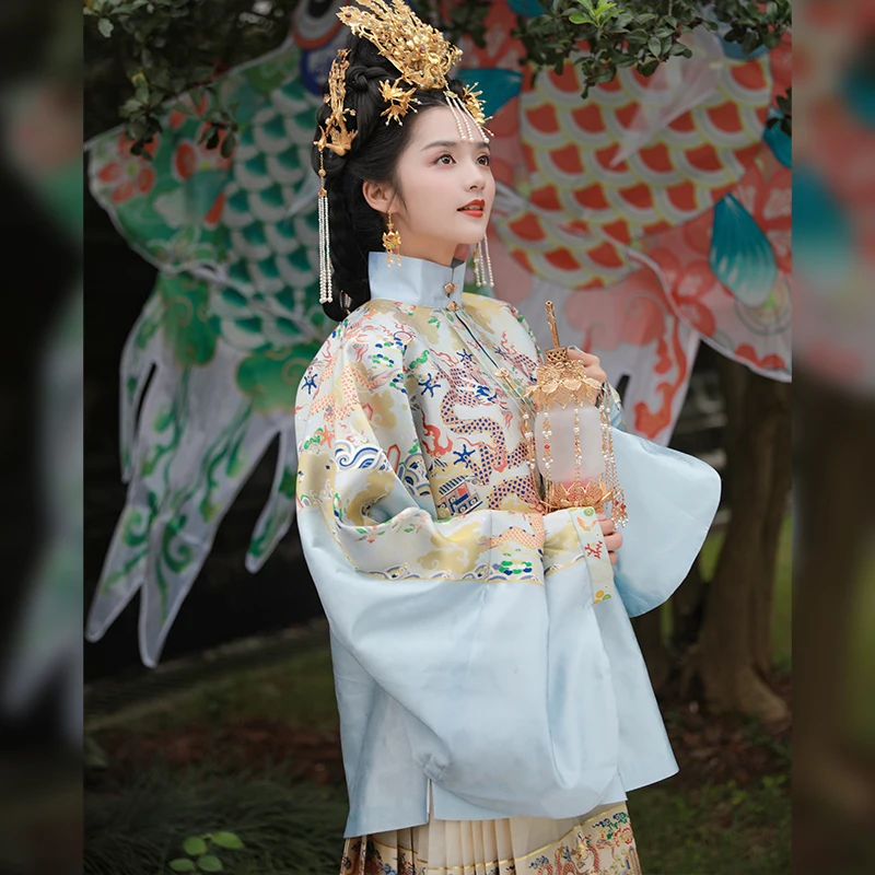 Ханьфу династия Мин Китайская древняя вышивка ханьфу облако плечи рукав до локтя