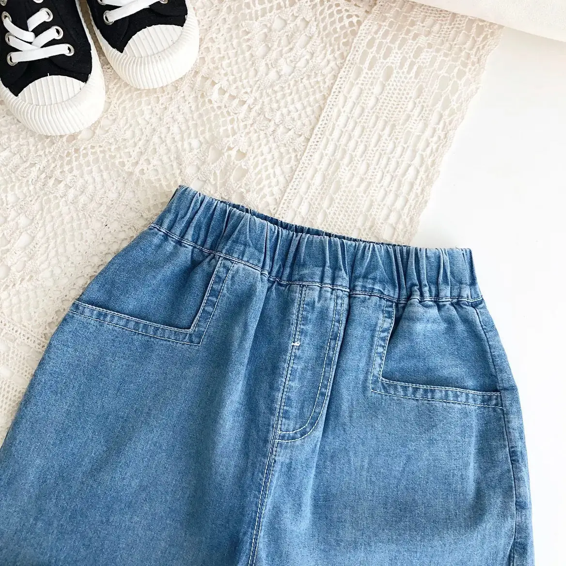 Children's Suit 2022 Summer New Gray, Letter Printed Sleeveless Boys and Girls Baby Denim Shorts Fashion Two-Piece Suit