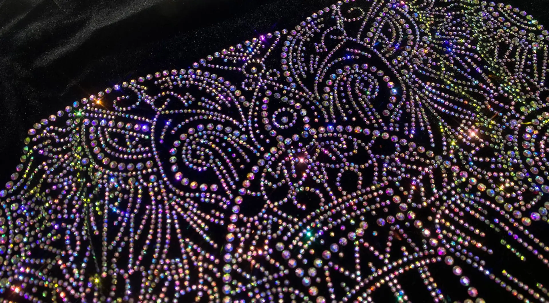 Женские черные бархатные пуловеры с длинными рукавами на весну и осень