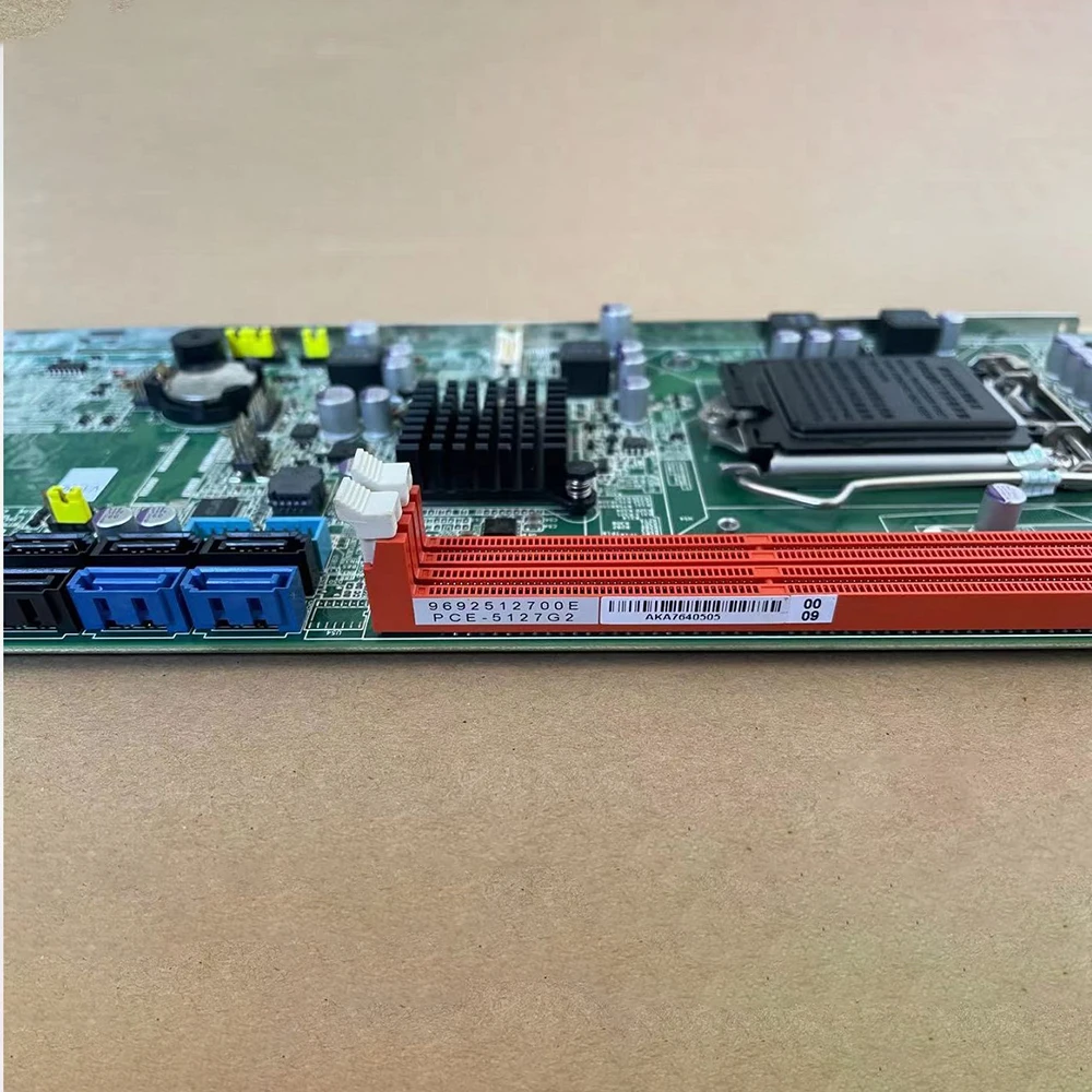 PCE-5127G2 для материнской платы промышленного компьютера Advantech PCE-5127/7127 Rev.A1 |
