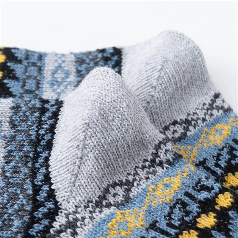2021 Newest Lovelty Men and Women Wool Socks Winter Auspicious Cloud Warmer Cashmere Thermal Thicken Ethnic Style Women Socks