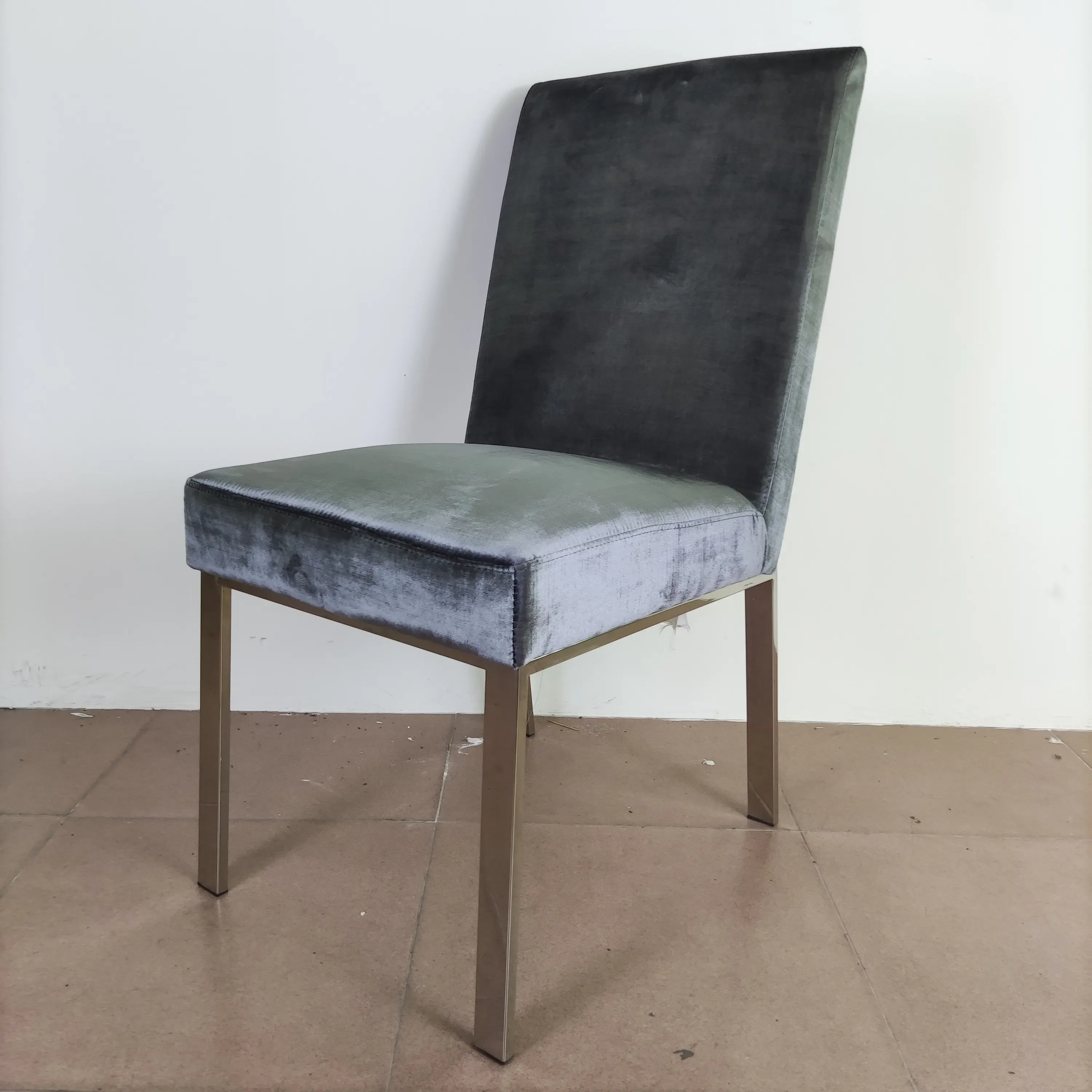 Мебель из латуни матовый роскошный обеденный стул нержавеющей стали золотого