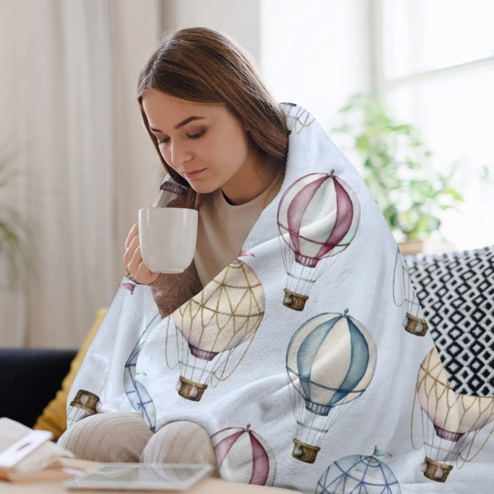 Акварельные воздушные шары с узором одеяло плюшевый диван идеи подарков на день