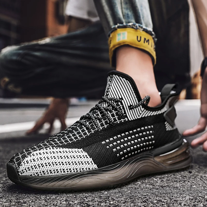 Men's New Shoes Lightweight Running Shoes Fashion Comfortable Walking Sneaker Knit Mesh Male Athletic Shoes