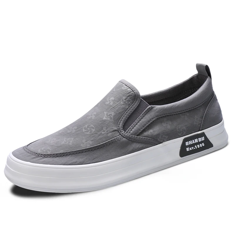 Рисунок 6 - Мужские туфли на плоской подошве