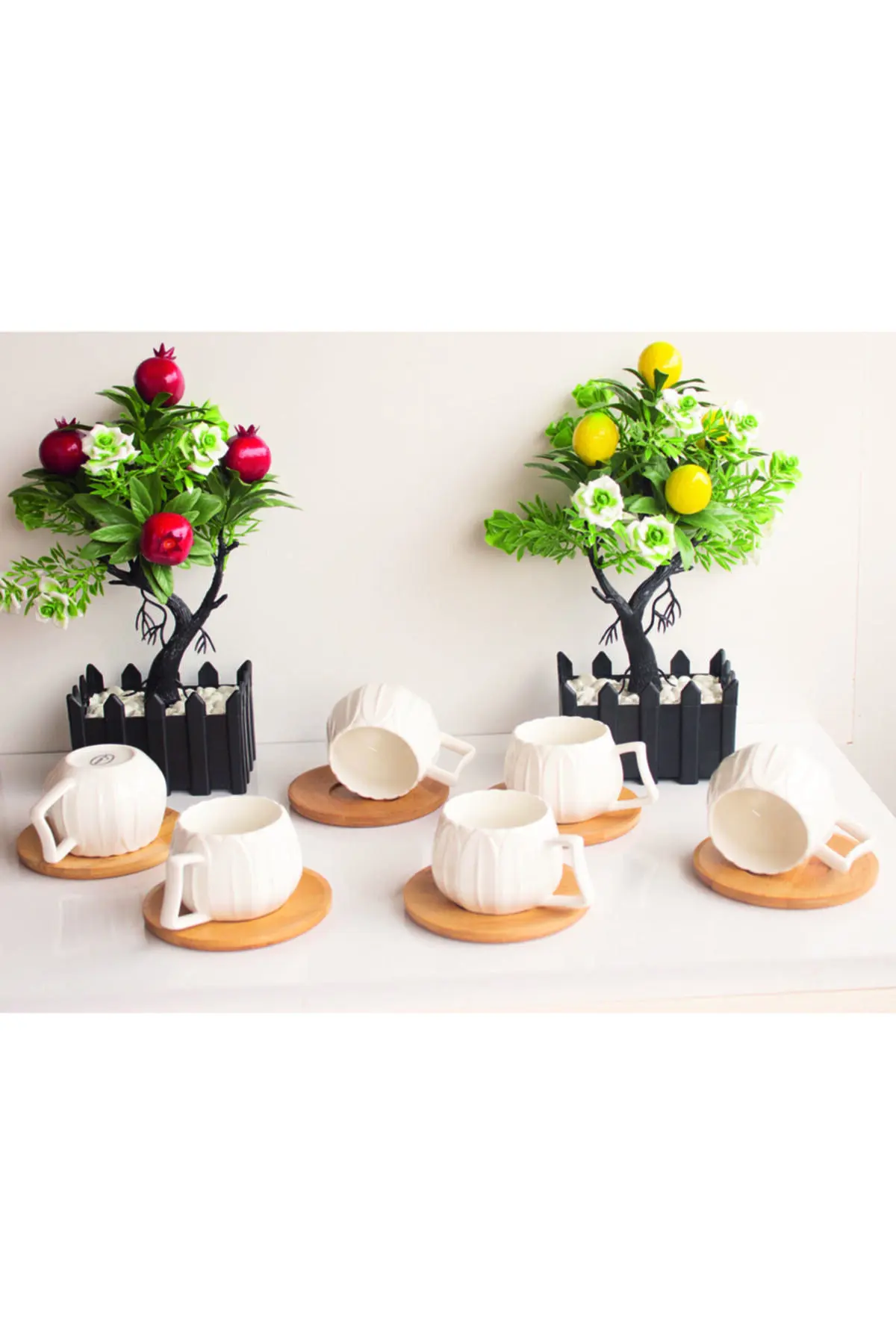 

Набор бамбуковых фарфоровых чашек с маргариткой