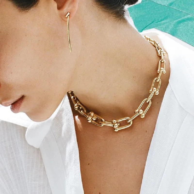 

2022 HOT European Fashion18 K Gold Color U-shaped Horseshoe Buckle Stitching Chain Necklace