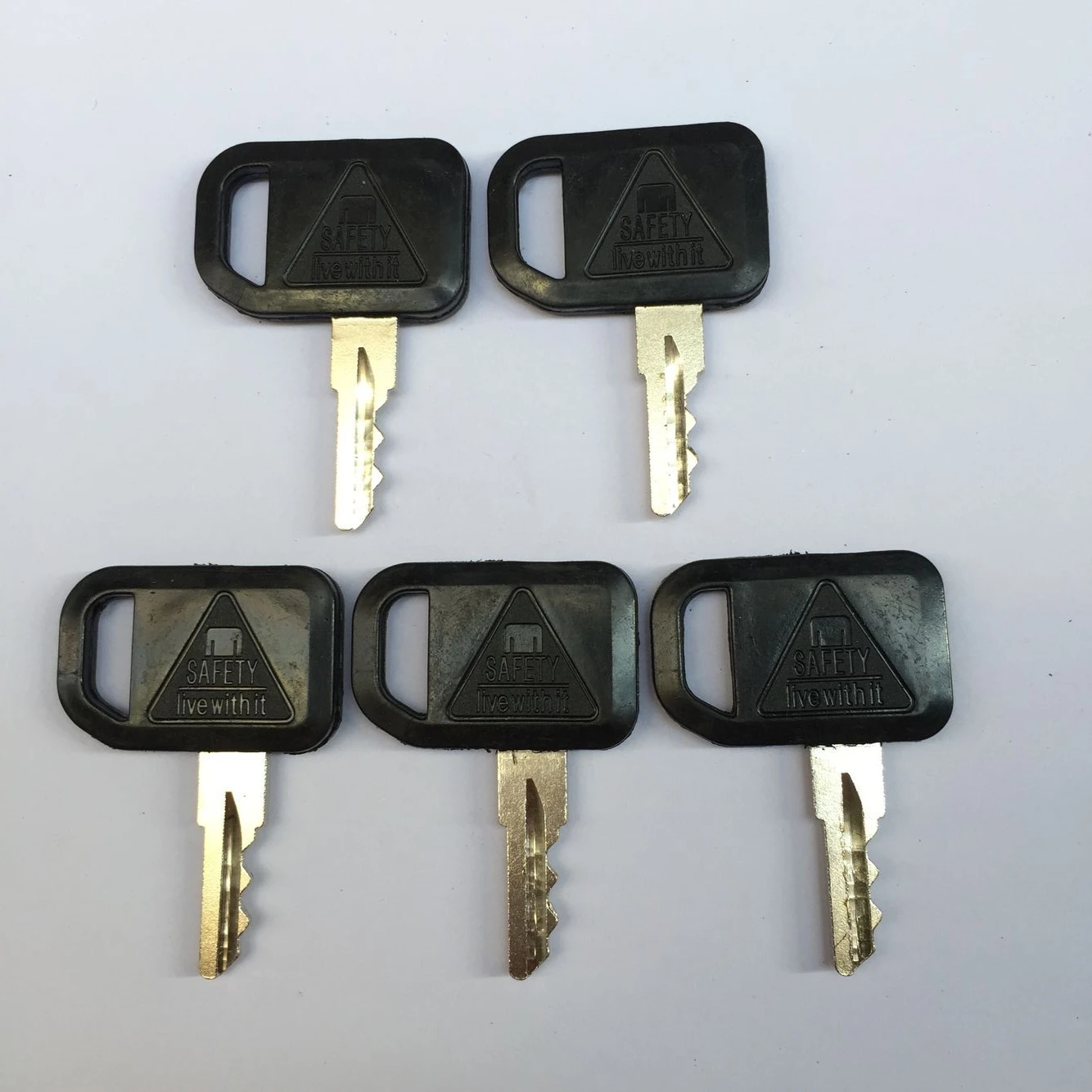 

5PCS JDG Key AM131841 AM101600 For John Deere Gator Ignition Switch GX70 GX75 GX95 RX63 RX73 RX75 RX95