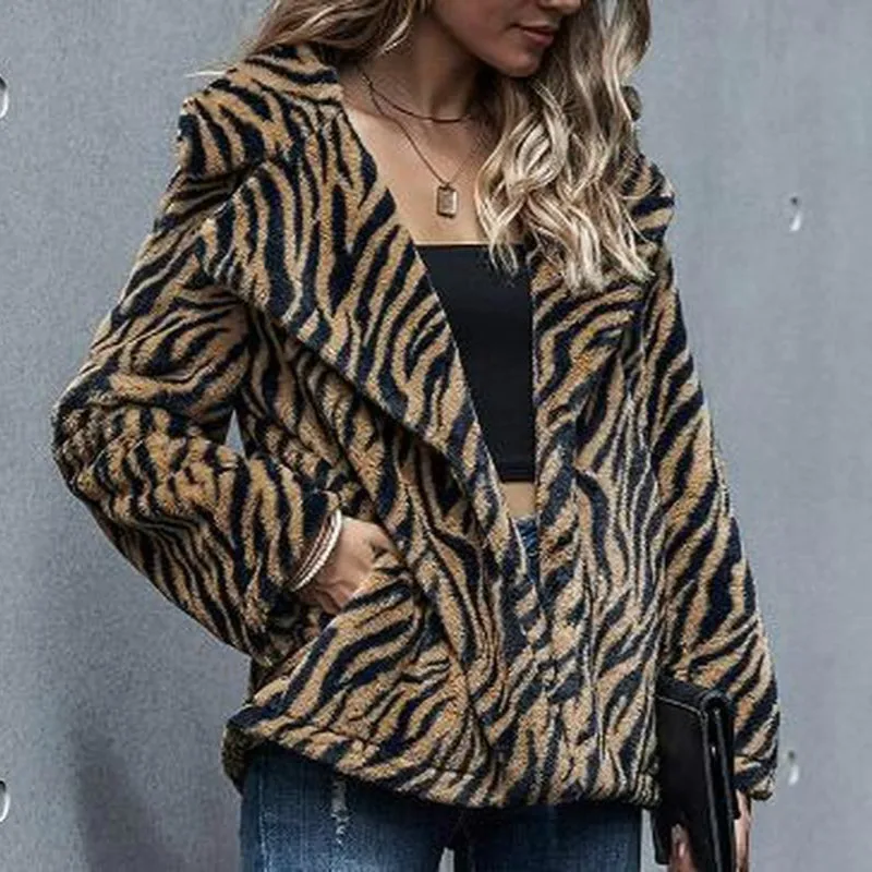 

2020 Latest Coat Fashion Women's Top Tiger Print Long Sleeve Lapel Stand Collar Autumn and Winter Jacket Casual Wear