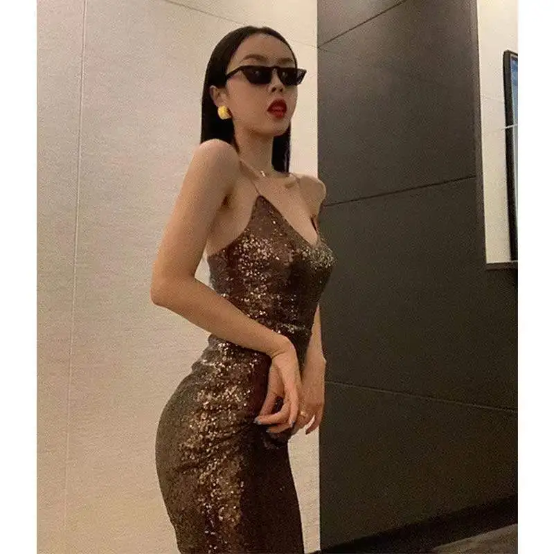 

Вогнутое Выпуклое изгиб в европейском и американском стиле сексуальное платье на бретелях с блестками облегающая юбка с запахом вечернее в...